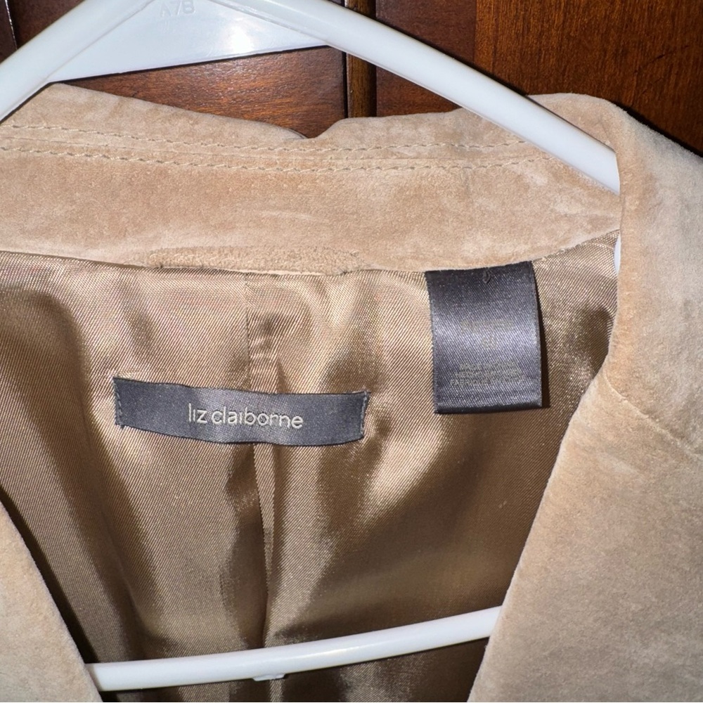 Liz Claiborne Tan Suede Blazer - Picture 3 of 6